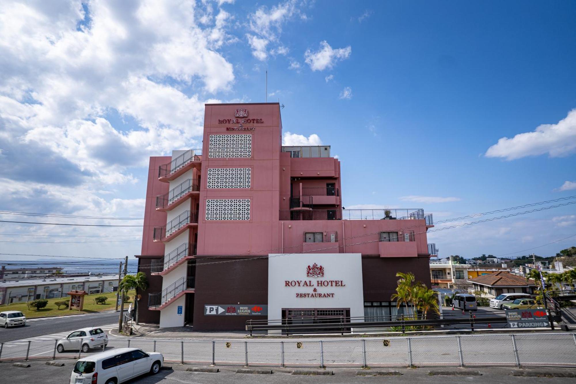Royal Hotel Yomitan Exteriér fotografie